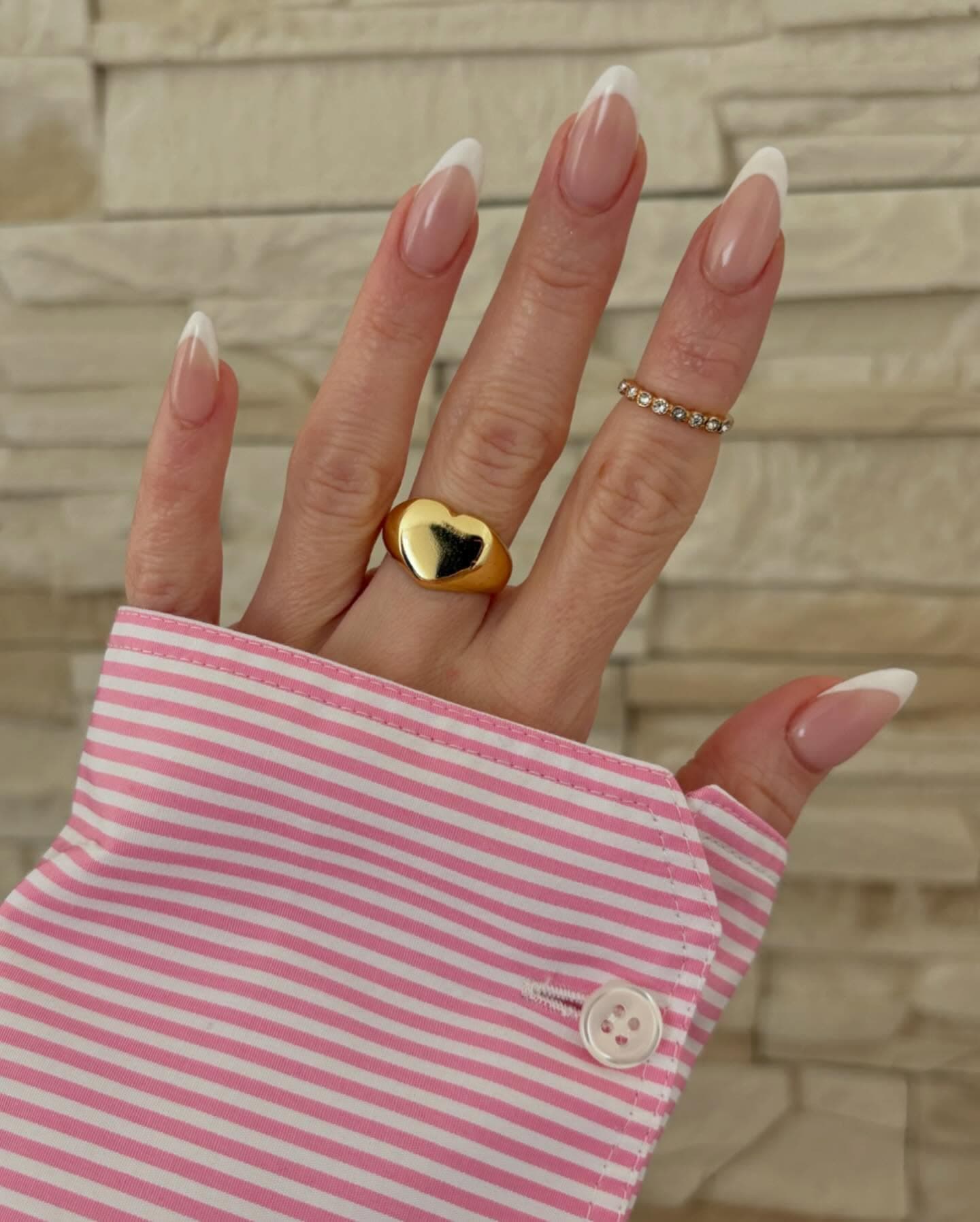 Classic French Nageldesign